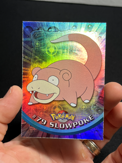 Topps Pokemon Series 2 Rainbow Foil #79 Slowpoke LP - Image 1