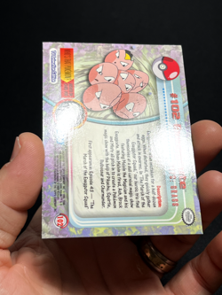 Topps Pokemon Series 2 Rainbow Foil #102 Exeggcute LP - Image 5