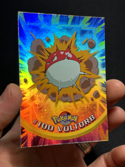 Topps Pokemon Series 2 Rainbow Foil #100 Voltorb - Image 3