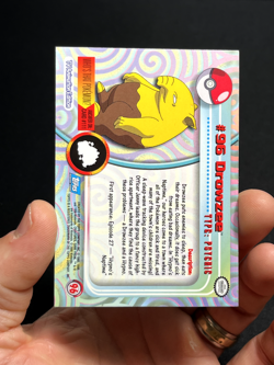 Topps Pokemon Series 2 Rainbow Foil #96 Drowzee LP - Image 4