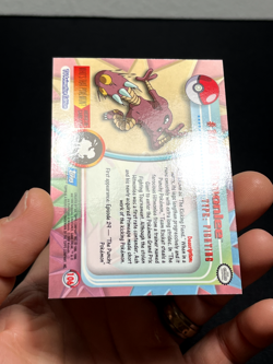 Topps Pokemon Series 2 Rainbow Foil #106 Hitmonlee LP - Image 5