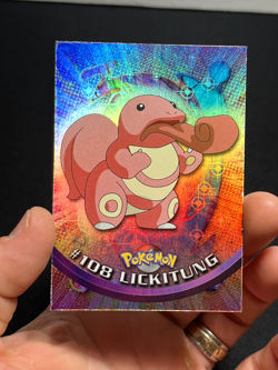 Topps Pokemon Series 2 Rainbow Foil #108 Lickitung LP - Image 1
