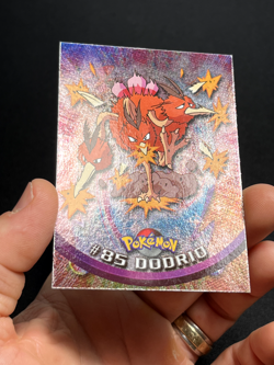 Topps Pokemon Series 2 Rainbow Foil #85 Dodrio LP - Image 2