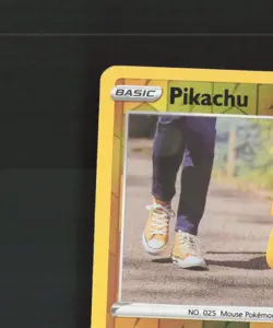 Pikachu 027/078 Pokemon GO Reverse Holo Pokemon Card LP - Image 3