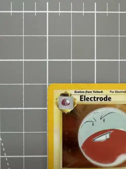 Electrode 2/64 - Pokemon Jungle 1st Edition Holo Rare Pokemon TCG Card WOTC - MP - Image 3