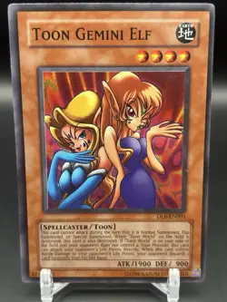 Yugioh! Toon Gemini Elf DL6-EN001 Super Rare MP - Image 2