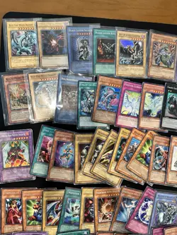 Yugioh Vintage Card Collection Lot Damaged - Image 2