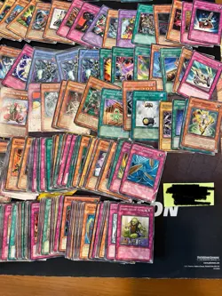 Yugioh Vintage Card Collection Lot Damaged - Image 5