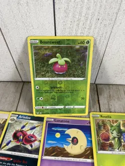 Bounsweet Reverse Holo 14/189 Sword & Shield Darkness Ablaze Pokemon Card Lot - Image 1