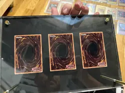Blue-Eyes White Dragon X3 Display 25th Anniversary Briefcase Kaiba TCG English - Image 3