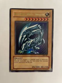 Yugioh Ultra Rare Blue-Eyes White Dragon SDK-001 Unlimited Edition - MP - Image 1