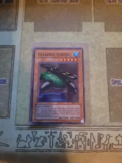 YUGIOH CATAPULT TURTLE MRD-075 SUPER UNLIMITED EDITION 1996 MP - Image 1