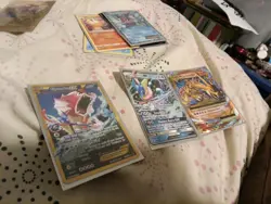 Random Lot Of 10 Pokemon Cards - Image 3