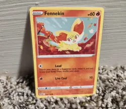 Fennekin 025/195 NM Pokemon Card Sword and Shield Silver Tempest Common - Image 1