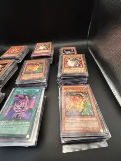 Vintage Yu-Gi-Oh Lot 680+ Cards - IOC, FET, 1st Editions - 20+ Rare/Super Rare - Image 3