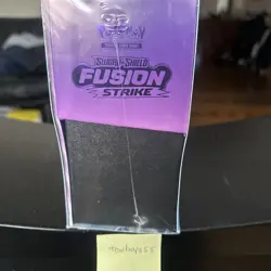 Pokemon Center Elite Trainer Box: SWSH Fusion Strike Factory Sealed, corner Tear - Image 2