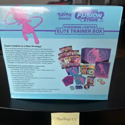 Pokemon Center Elite Trainer Box: SWSH Fusion Strike Factory Sealed, corner Tear - Image 3