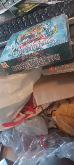 YuGiOh Legend of Blue Eyes White Dragon Sealed Booster Box 24 Packs 2002 VINTAGE - Image 1