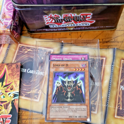 yugioh lot collection, lord of d starter deck with collectible tin, 250+ cards - Image 3