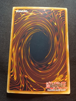 Yu-Gi-Oh Elemental Hero Clayman EHC2-EN002 Secret Rare Limited Edition - Image 2