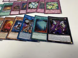 Lot Of 21 Yugioh Cards | Holo And Common | Spell Trap Monster - Image 3