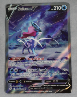 Pokemon TCG Suicune v GG38/GG70 Crown Zenith Ultra Rare Holo Card NM Condition - Image 1