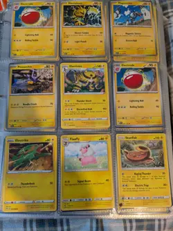 pokemon cards lightning, Water, fighting, mist, dragon. Over 500 cards - Image 2