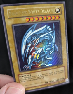 Yugioh! HP Blue-Eyes White Dragon - SDK-001 - Ultra Rare - Unlimited Edition LP - Image 3