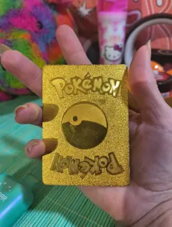 Charizard VMax HP350 Gold Foil Fan Art Card - Image 3