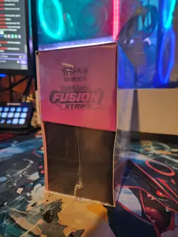 Pokemon TCG: Sword & Shield Fusion Strike ETB (READ DESCRIPTION FIRST) 820650809330 - Image 2
