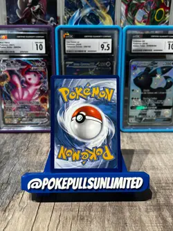 Victini V 144/163 Battle Styles NM Full Art Ultra Rare Pokemon Card - Image 2