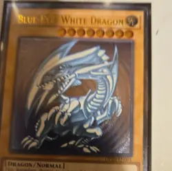 Yugioh Blue-Eyes White Dragon OP28-EN001 OTS Ultimate Rare - Image 2