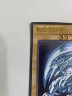 Yugioh Blue-Eyes White Dragon OP28-EN001 OTS Ultimate Rare - Image 3
