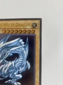 Yugioh Blue-Eyes White Dragon OP28-EN001 OTS Ultimate Rare - Image 4