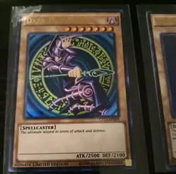 Blue-Eyes White Dragon & Dark Magician CT13 2016 Yugioh Limited Edition - Image 2