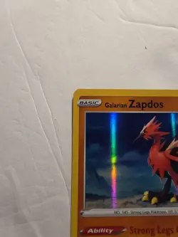 Galarian Zapdos 082/203 Reverse Holo Evolving Skies Pokemon Card NM - Image 5