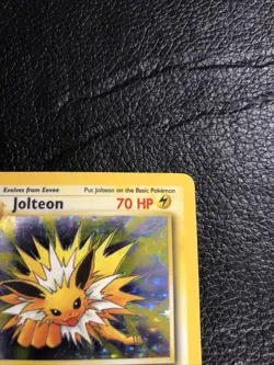 B6 1999 Vintage 1999 Pokemon Card JUNGLE JOLTEON 4/64 Holo Rare MP English - Image 3