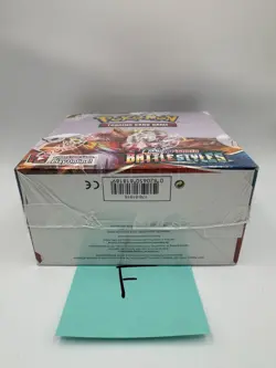 Pokemon TCG: Sword & Shield - Battle Styles Booster Box (36 Card Packs) 820650818189 - Image 4