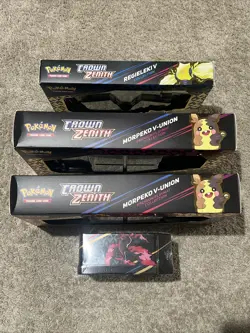 Pokemon - Crown Zenith - Moltres Tin, Regieleki V, Morpeko V-Union (x2) - Sealed - Image 3