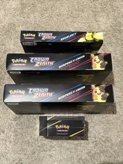 Pokemon - Crown Zenith - Moltres Tin, Regieleki V, Morpeko V-Union (x2) - Sealed - Image 4