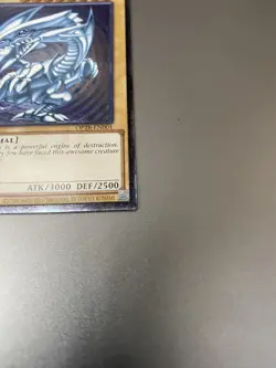 Blue-Eyes White Dragon - OP28-EN001 - Near Mint NM - Ultimate Rare - Unlimited - Image 4