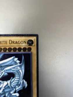 Blue-Eyes White Dragon - OP28-EN001 - Near Mint NM - Ultimate Rare - Unlimited - Image 5