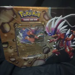 Pokemon Scarlet and Violet: Koraidon Slashing Legends Tin - Image 2