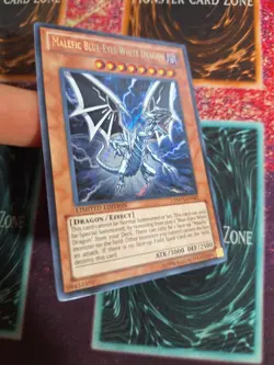 Yu-Gi-Oh! Malefic Blue-Eyes White Dragon YMP1-EN002 Secret Rare Limited NM - Image 2