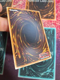Yu-Gi-Oh! Cyber Dragon LCGX-EN175 Ultra Rare Unlimited Near Mint - Image 4