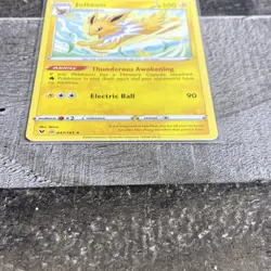 Jolteon 047/185 Sword & Shield: Vivid Voltage 2020 Pokemon Card NM-MT - Image 4