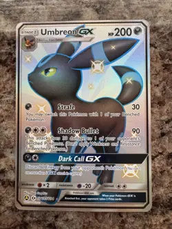 2019 Pokemon Hidden Fates Umbreon GX Card SV69/SV94 - NM - Image 3
