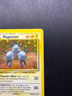 Pokemon Card Magneton 9/102 Holo Rare Base Set 1999 Vintage 1999 WOTC - NM/EX - Image 3