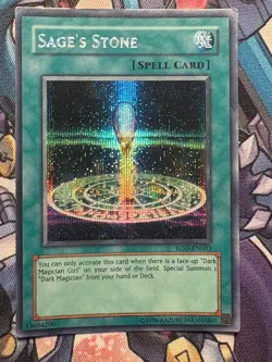 Sage’s Stone ROD-EN003 PRISMATIC SECRET RARE YuGiOh Card - Image 1