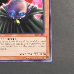 Yugioh TCG - Vampire Baby - LCJW-EN186 - NM - Common - 1st Ed, Dark Zombie 2013 - Image 4